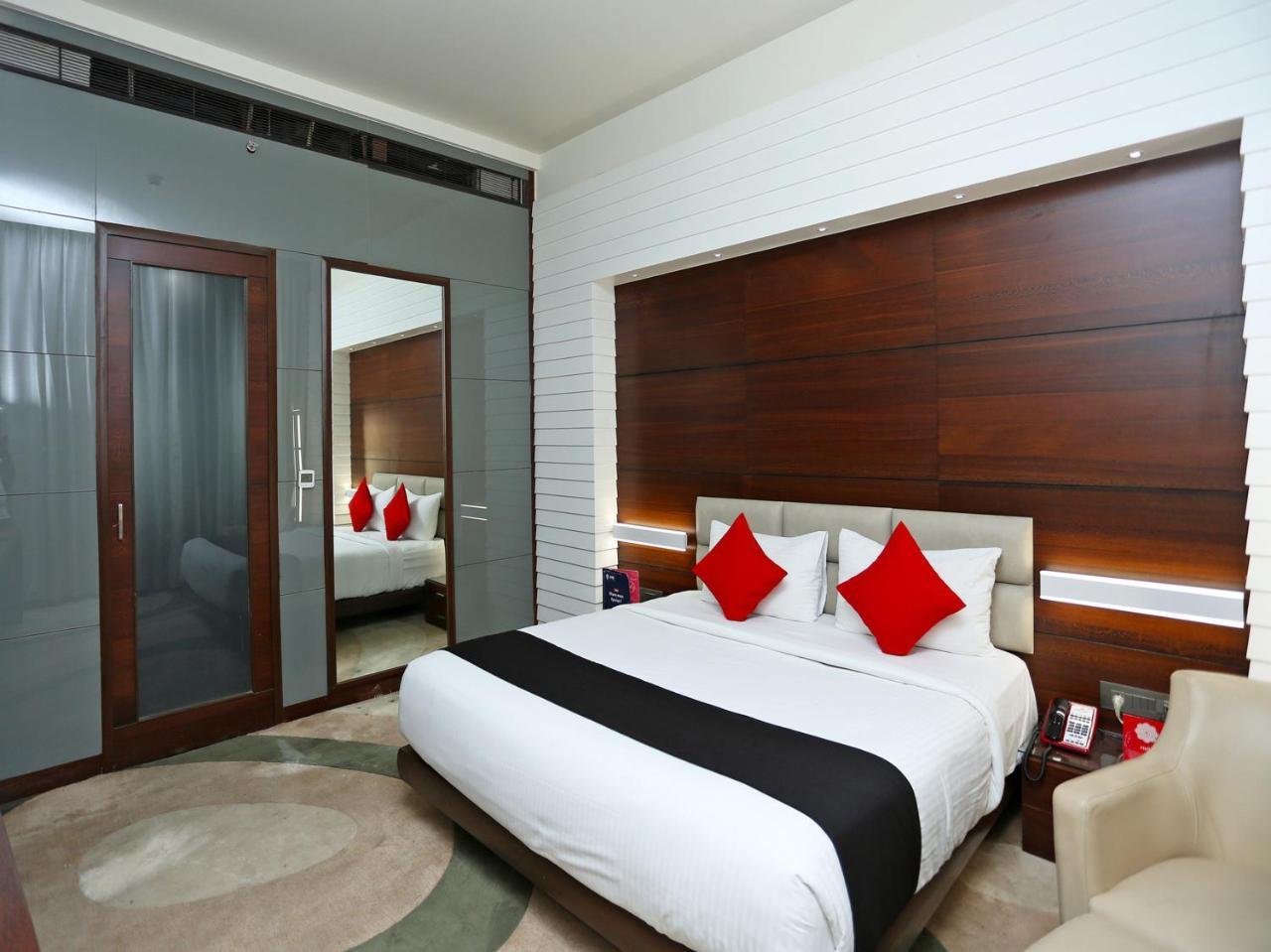 Golden Blossom Imperial Resorts Lucknow Exterior photo
