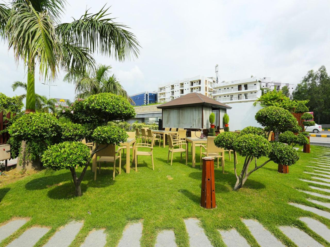 Golden Blossom Imperial Resorts Lucknow Exterior photo