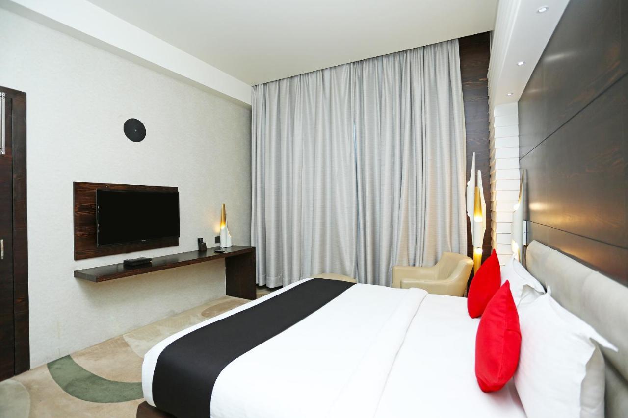 Golden Blossom Imperial Resorts Lucknow Exterior photo