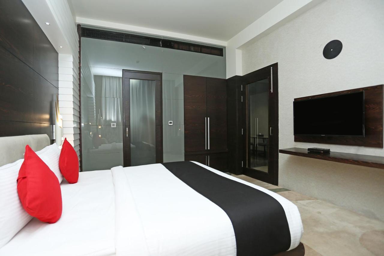 Golden Blossom Imperial Resorts Lucknow Exterior photo